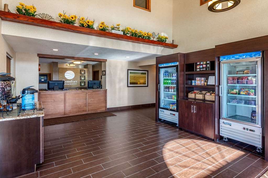 Comfort Inn & Suites Hays I-70 Interno foto